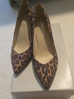 Marc Fisher Heels. NEW IN BOX